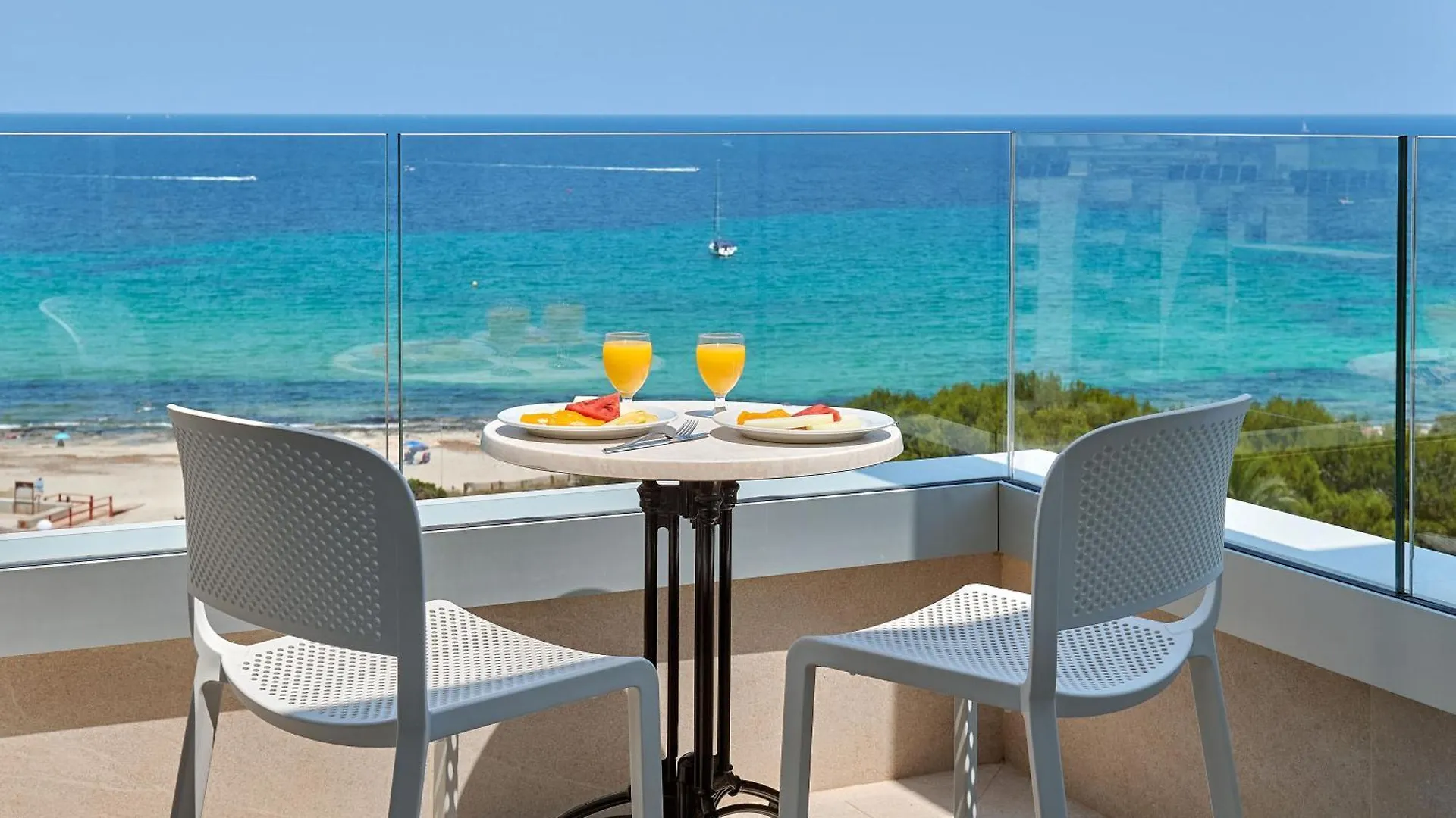 Hipotels Bahía Grande Aparthotel Cala Millor  Spanje